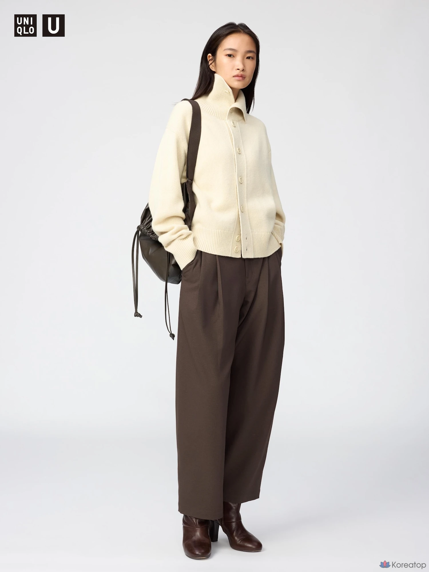 Брюки Uniqlo Tuck Barrel Leg Pants