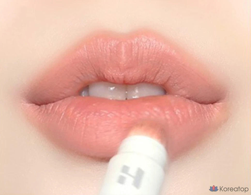 Карандаш для губ Holika Holika Mellow Blurring Lip Pencil 1,3 г, 02 Nubeige, 1 шт.