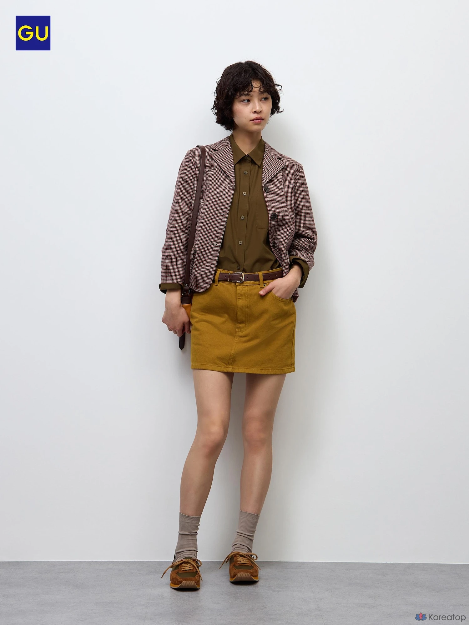Мини-юбка джинсовая Uniqlo Low Waist Denim Mini Skirt