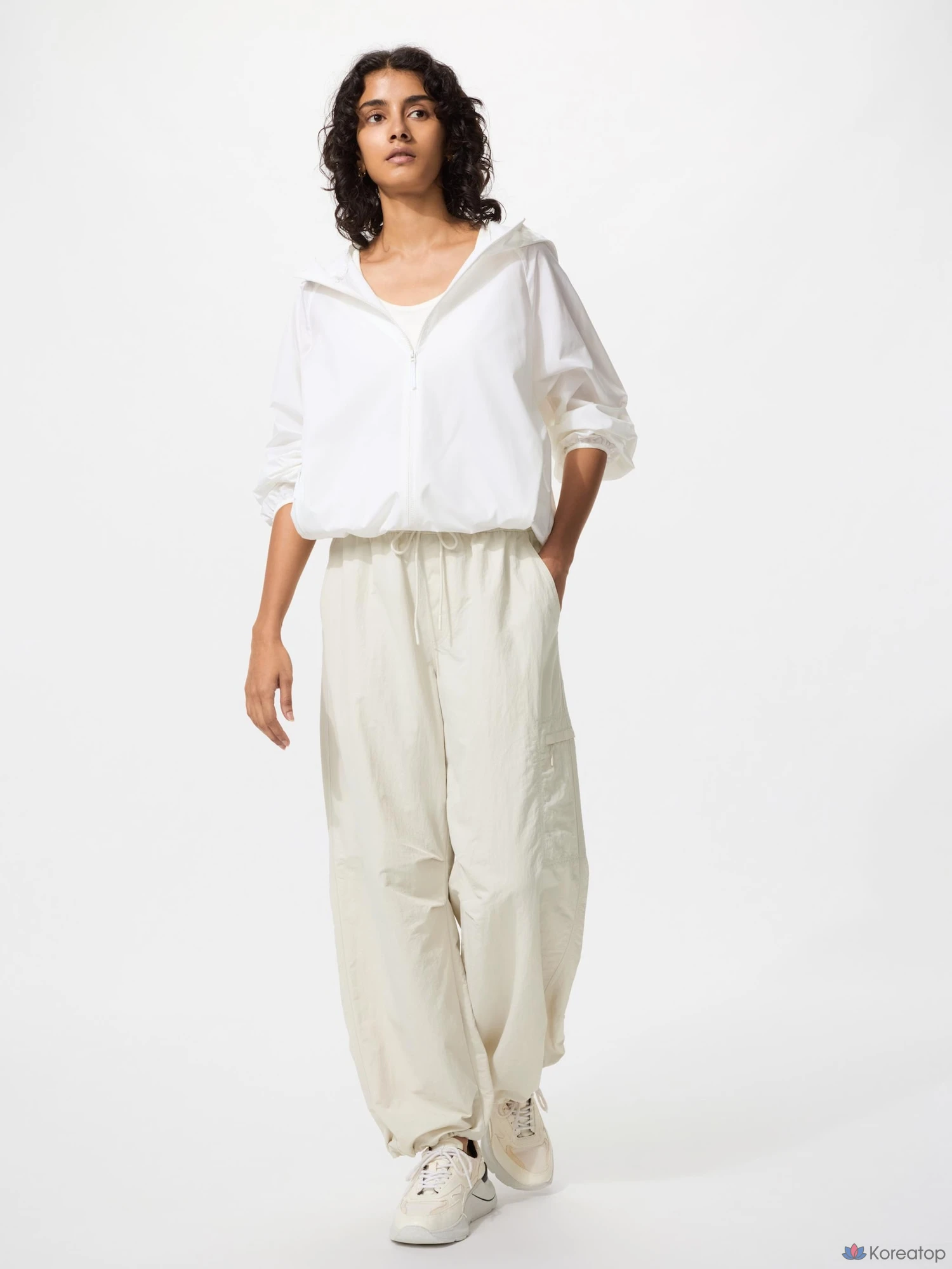 Брюки Uniqlo Easy Utility Pants