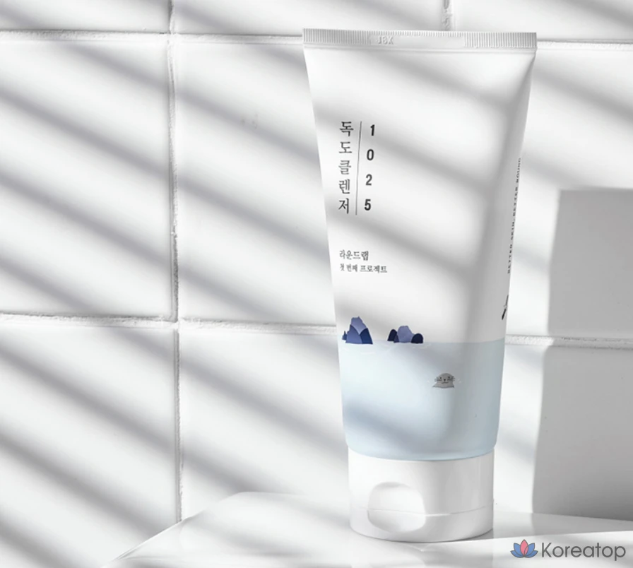 Очищающая пенка для лица Round Lab 1025 Dokdo, 150 мл, 1 шт.