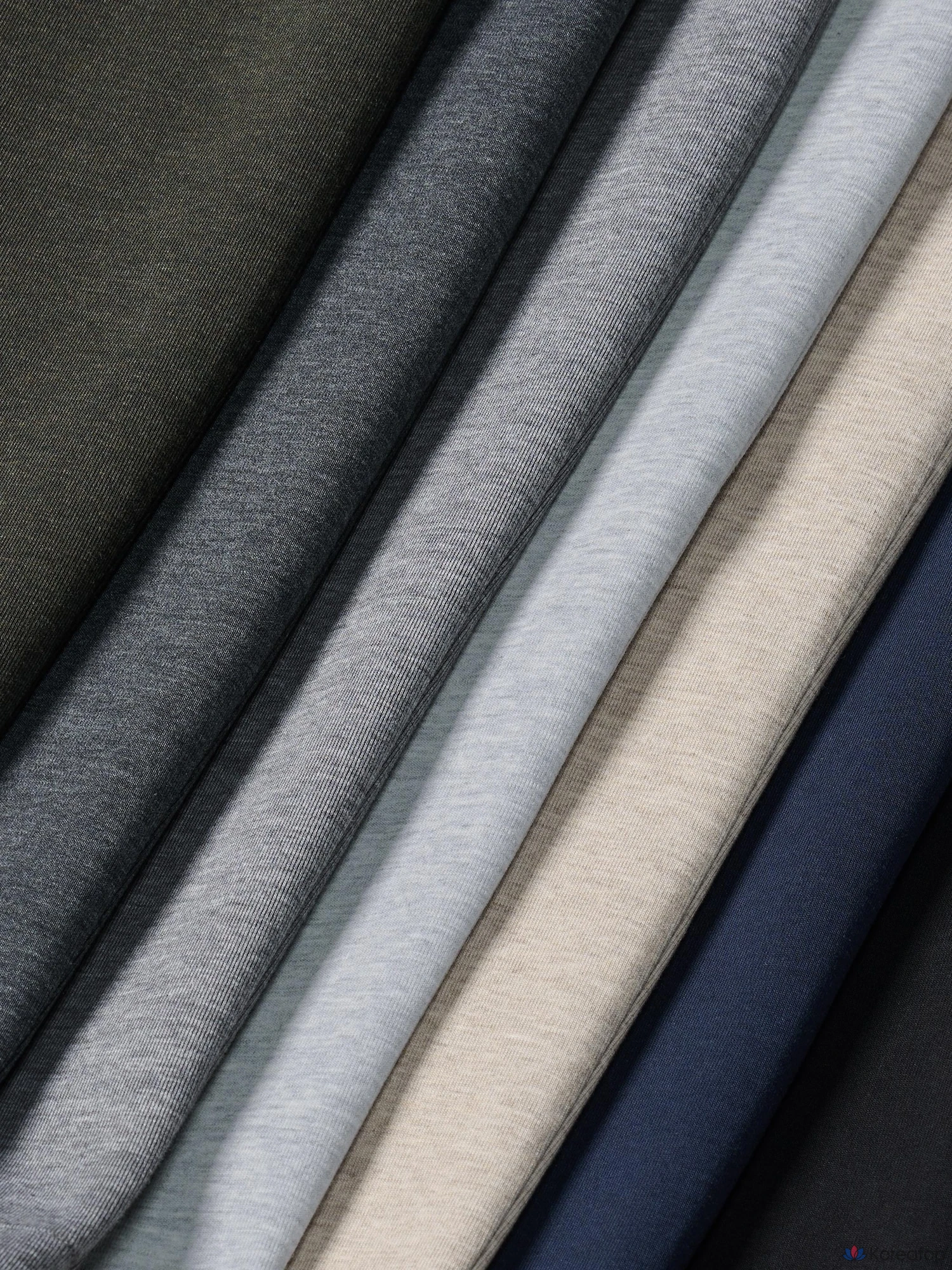 Брюки Uniqlo Sweat Wide Pants, длина ноги 70–76 см