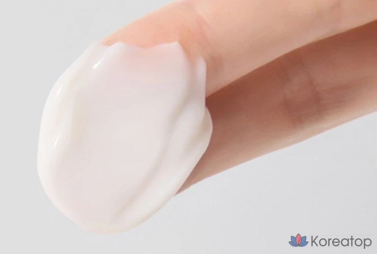 Крем Innisfree с гиалуроновой кислотой и экстрактом зеленого чая, тюбик 50 мл, 1 шт., фото 2