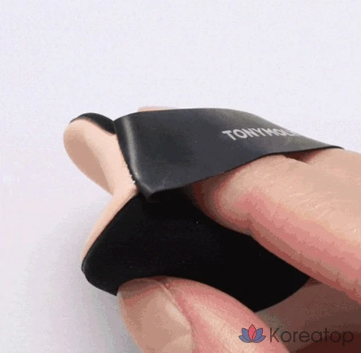 Сменный блок для тонального крема Tony Moly Skin Tone Fixing Cover Cushion, 13 г, бежевый, 1 шт.