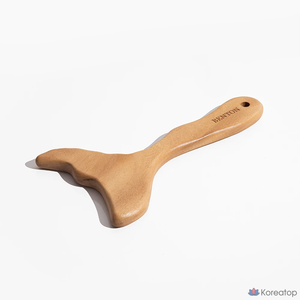 Массажер для тела Benton Body Guasha, деревянный, 1 шт.
