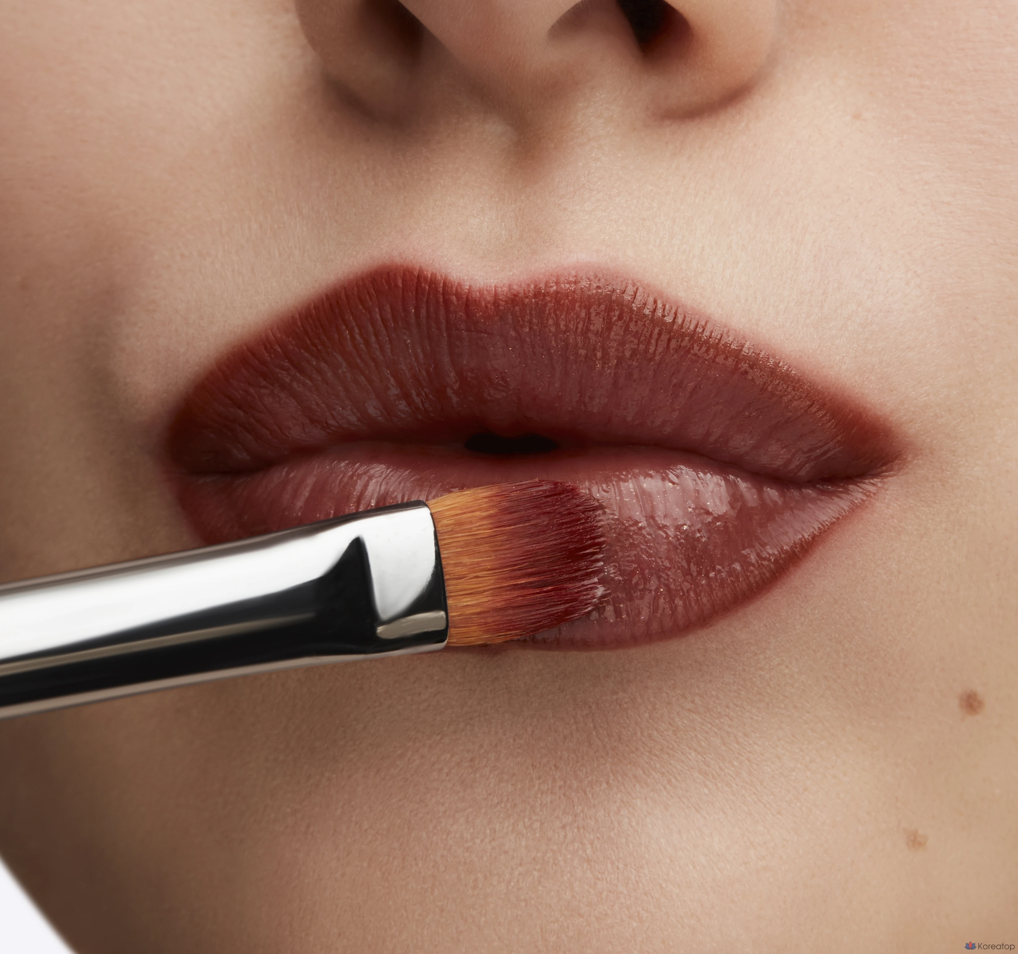 Помада Mac Lustreglass Sheer Shine Lipstick, оттенок I Deserve This, 1 шт., фото 3