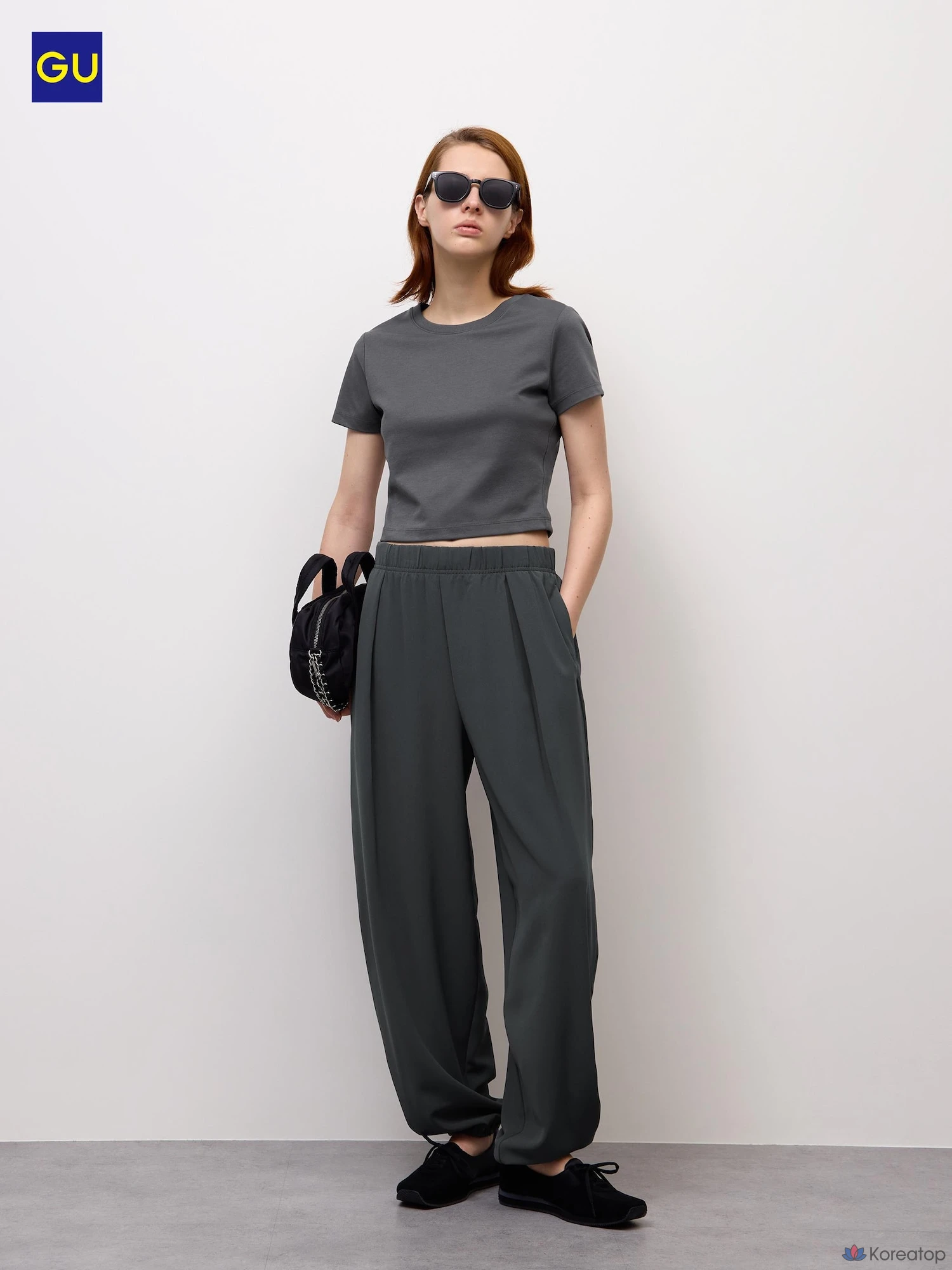 Брюки Uniqlo Drape Balloon Pants