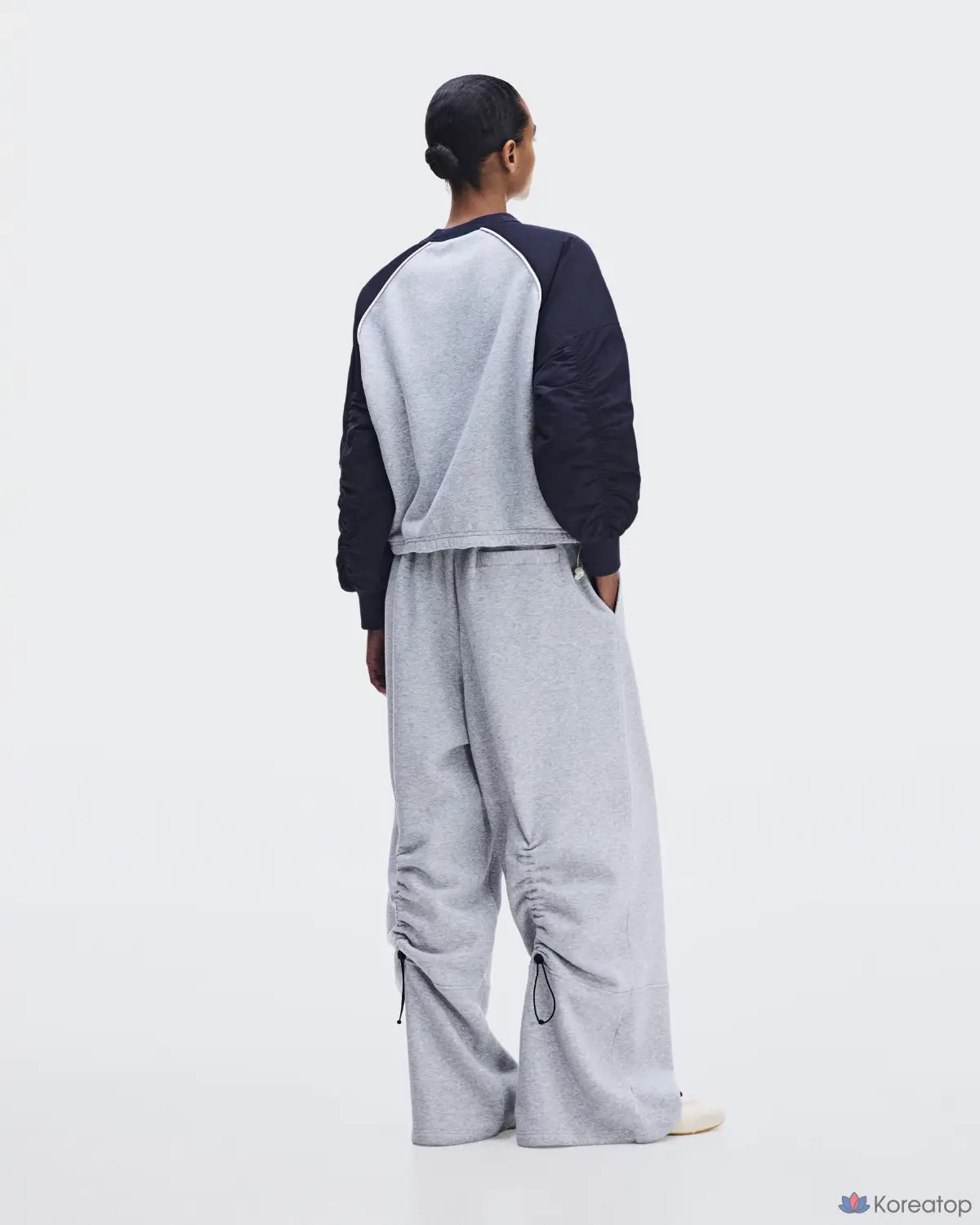 Свитшот ON Oversized Crewneck, фото 3