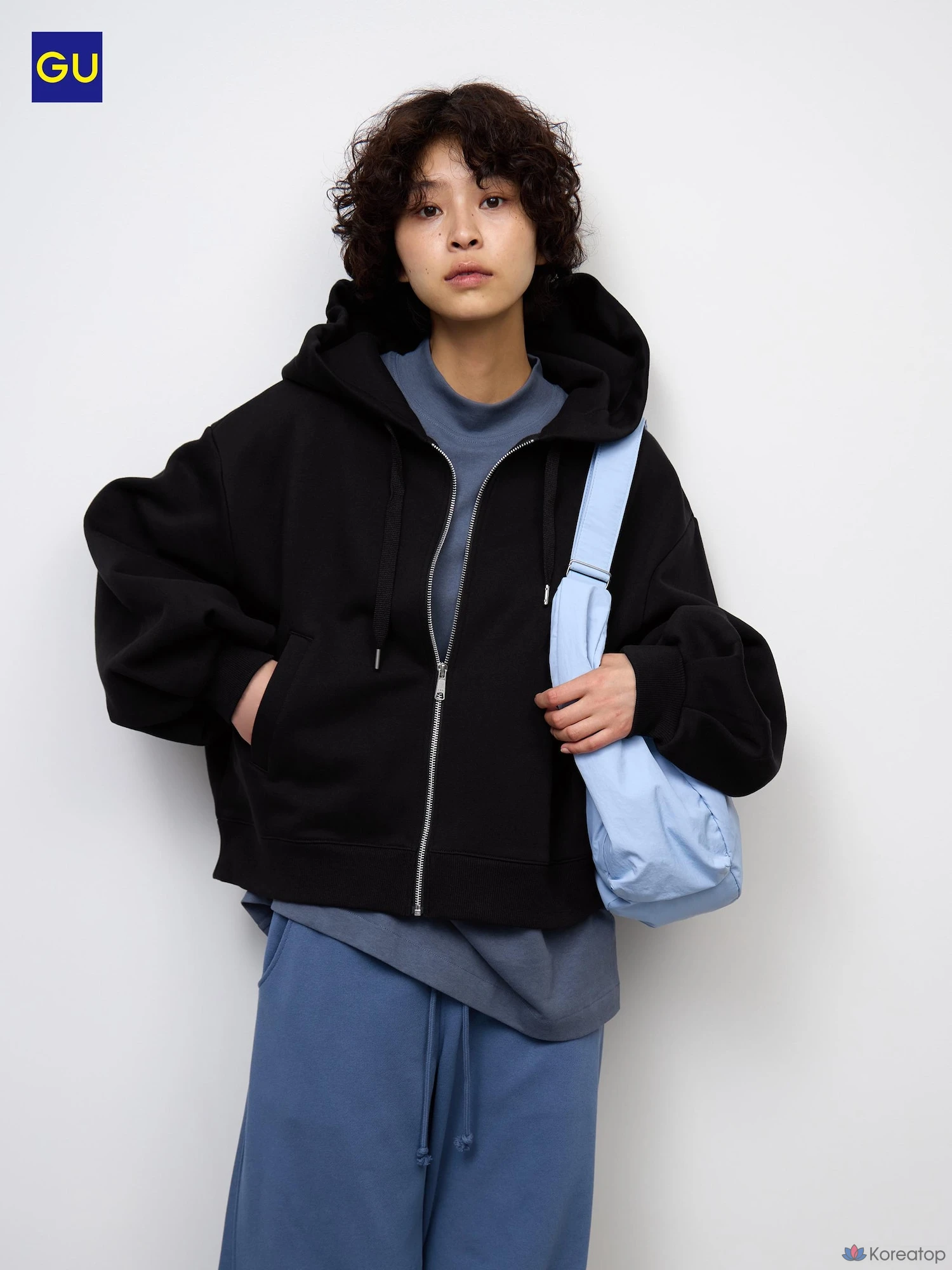 Худи на молнии Uniqlo Sweat Balloon Sleeve Full Zip Hoodie