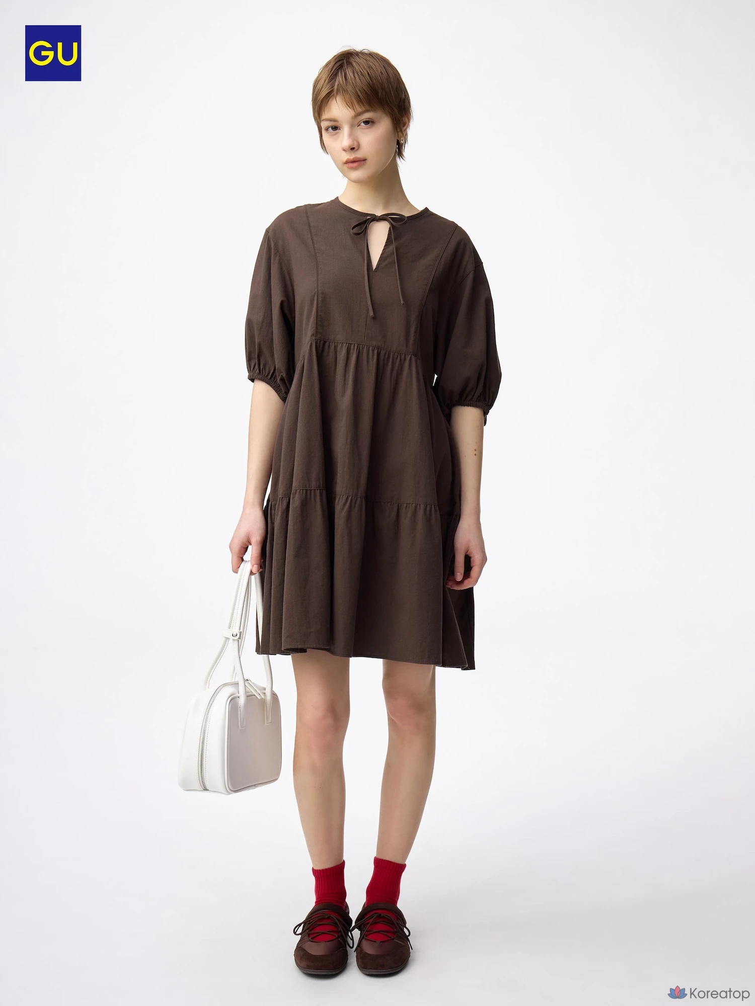 Платье Uniqlo Tiered Tunic Dress (Short Sleeve)