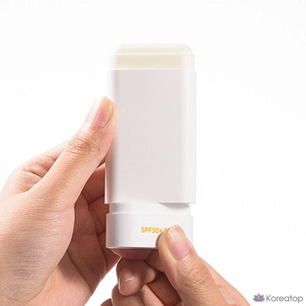 Солнцезащитный стик Milk Baobab для детей и младенцев SPF50+ PA++++, 18 г, 1 шт.