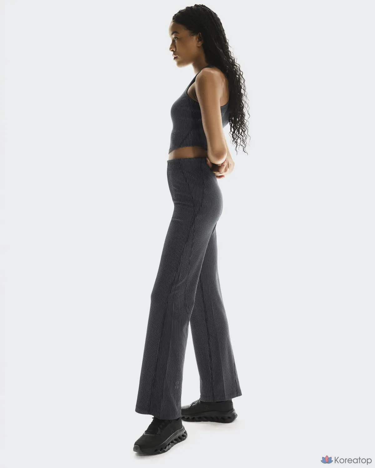 Брюки ON All-Day Ribbed Pants