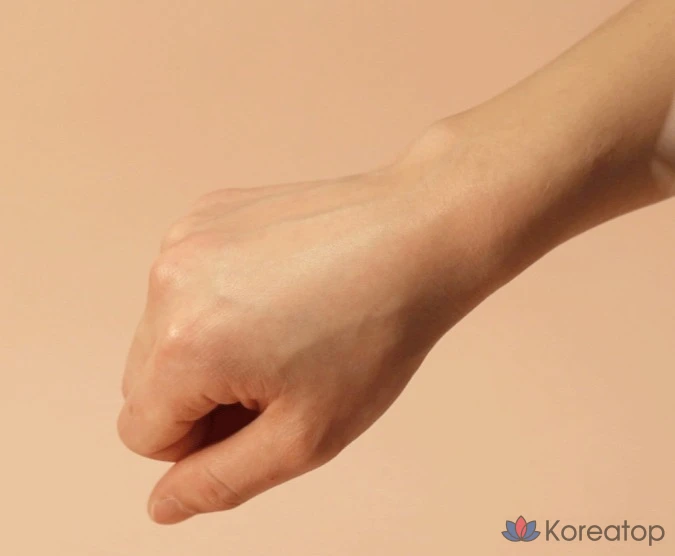 Крем Innisfree с гиалуроновой кислотой и экстрактом зеленого чая, тюбик 50 мл, 1 шт., фото 4