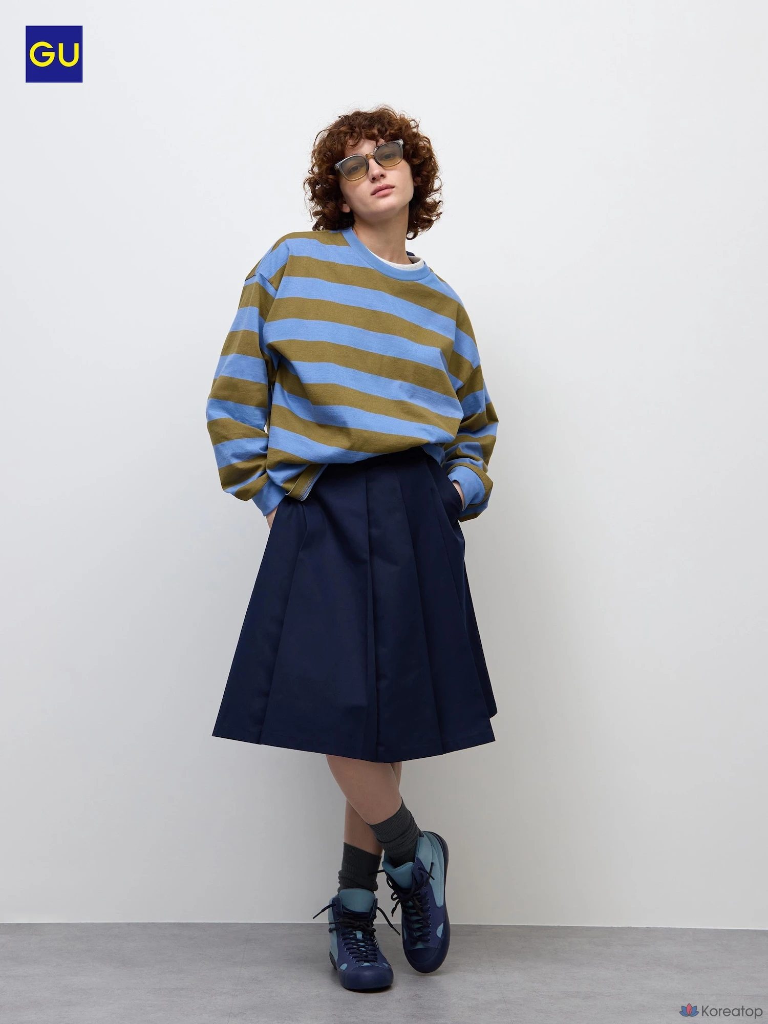 Юбка-миди Uniqlo Chino Pleated Midi Skirt
