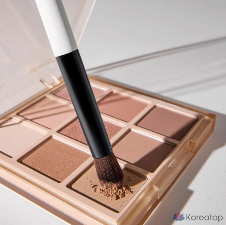 Кисть для век Innisfree Eye Shadow Brush Contouring, 1 шт.