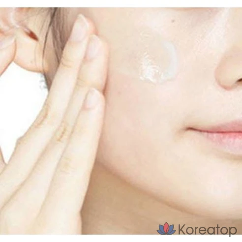 Увлажняющий защитный крем Etude House Soonjung