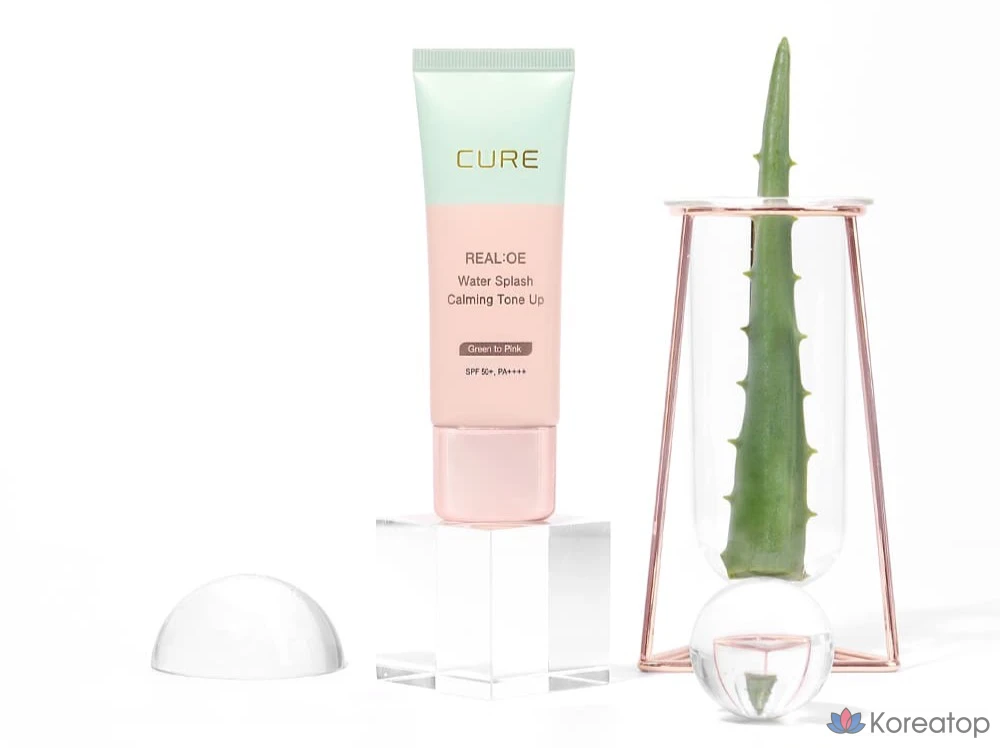 Солнцезащитный крем KIM JEONG MOON Aloe Lasence Loe Cure Realoe Water Splash Calming Tone-Up Sunscreen SPF50+ PA++++, 40 г, 1 шт.