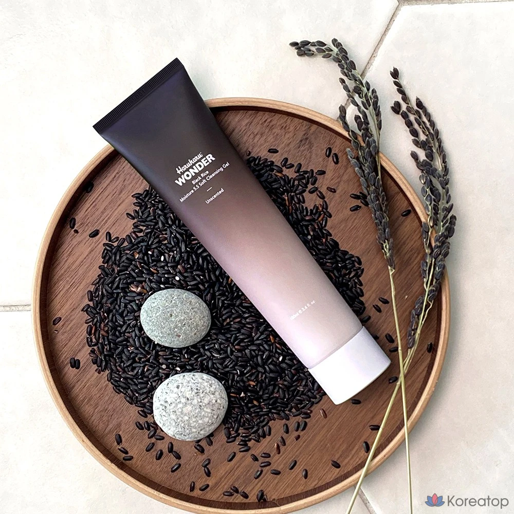Гель для умывания Haru Haru Wonder Black Rice Moisture Mildly Acidic Soft Cleansing Gel, 100 мл, 1 шт.