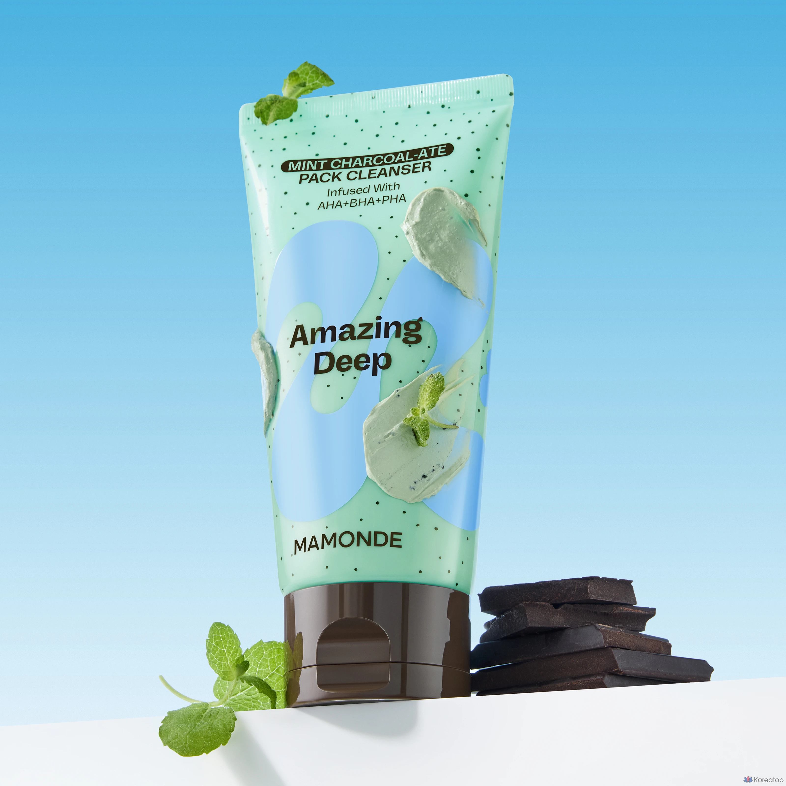Очищающая пенка Mamonde Amazing Deep Mint Charcoal Pack Cleanser, 135 г, 1 шт.