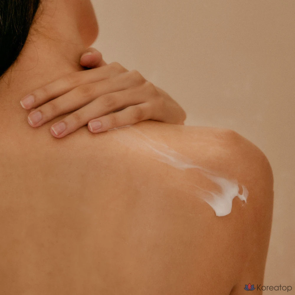 Лосьон для тела HETRAS Hotel Therapy с ароматом Santal Fresh, 1,013 л, 1 шт.