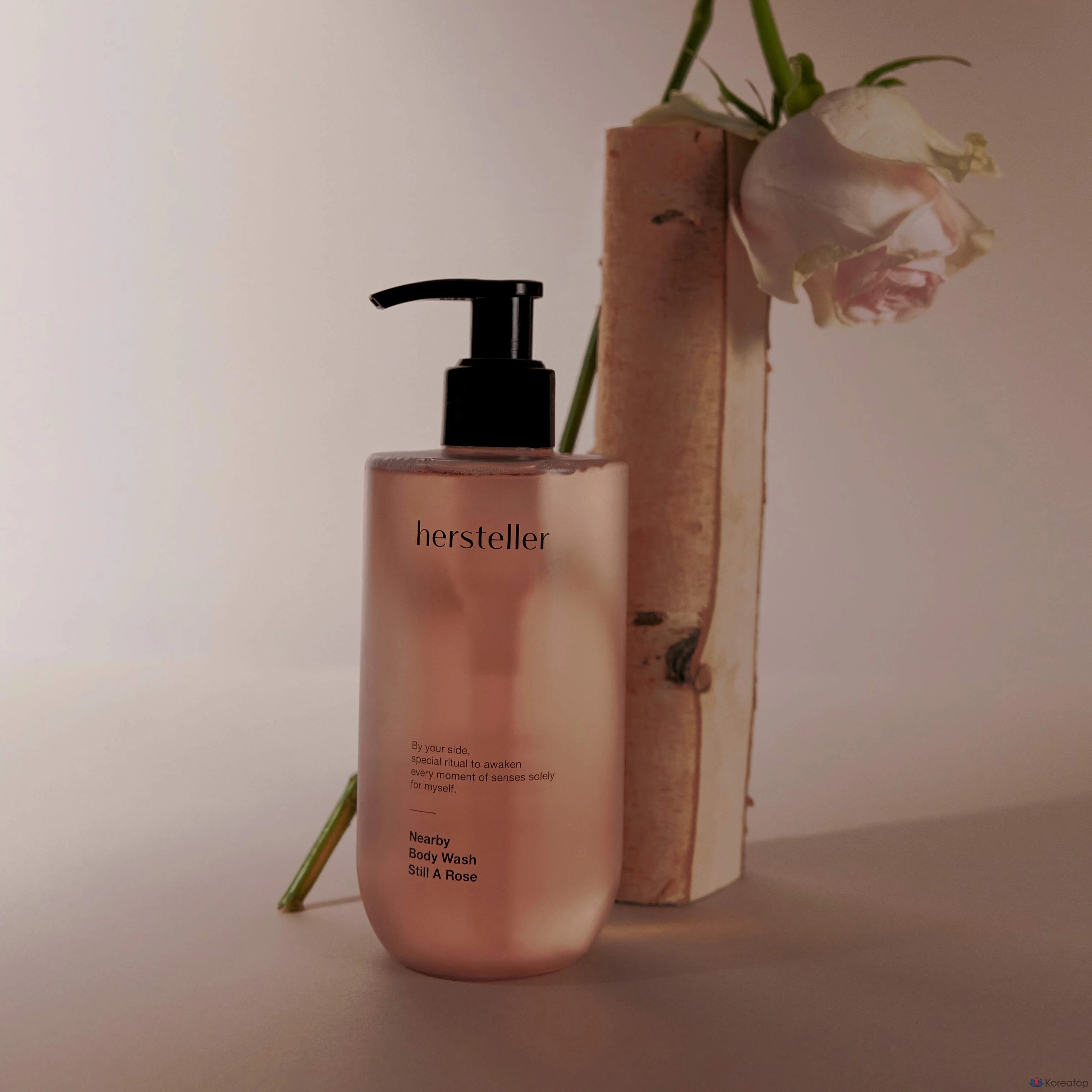 Гель для душа Hersteller Nearby Steel A Rose Body Wash, аромат свежей розы, 300 мл, 1 шт.