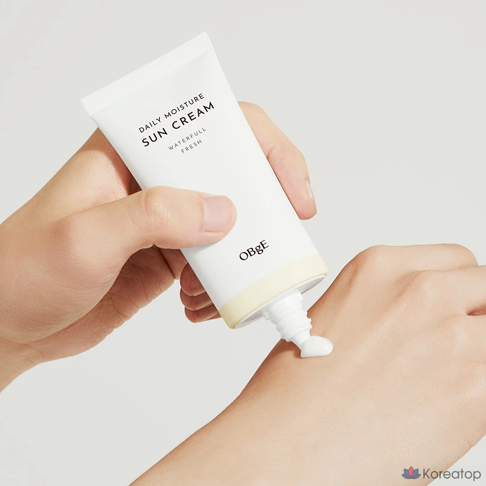 Солнцезащитный крем OBge Daily Moisture SPF50+ PA++++, 50 мл, 1 шт.