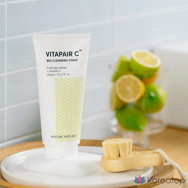 Очищающая пена для лица Nature Republic Vitapair C Big Cleansing Foam, 300 мл, 1 шт.