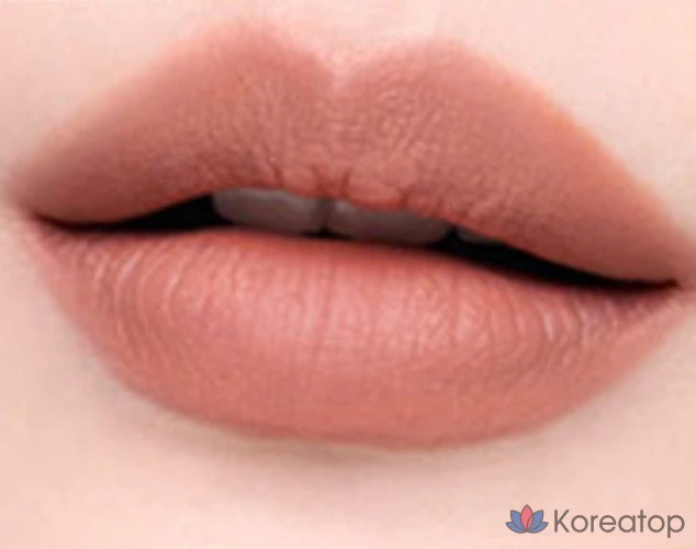 Тинт для губ Hera Sensual Powder Matte Liquid Lip Tint, оттенок 420 Amber Cream, 5 г, 1 шт.