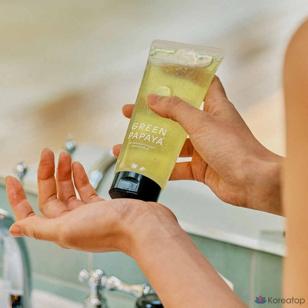 Очищающее средство Shy Shy Shy Green Papaya с pH-балансом, 1 шт., 150 мл