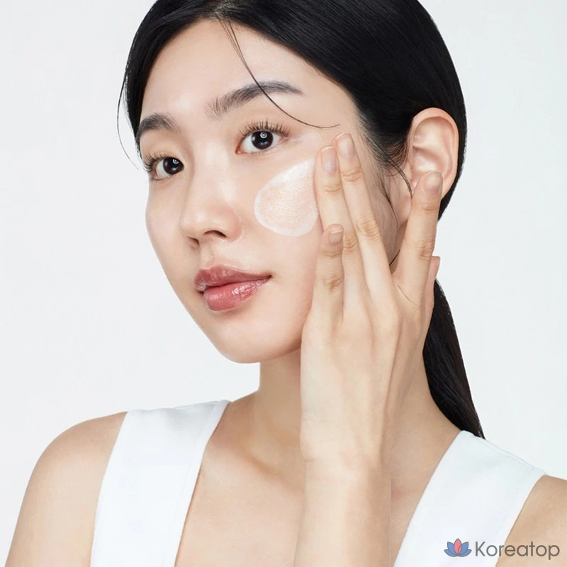 Увлажняющий крем Biodance Skin Glow Essence Cream, 50 мл, 1 шт.