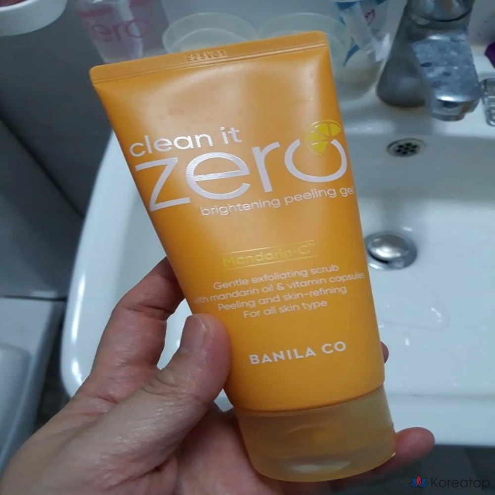 Banilaco Clean It Zero Mandarin-C Brightening Vegan Peeling Gel, 120ML, 1 шт.