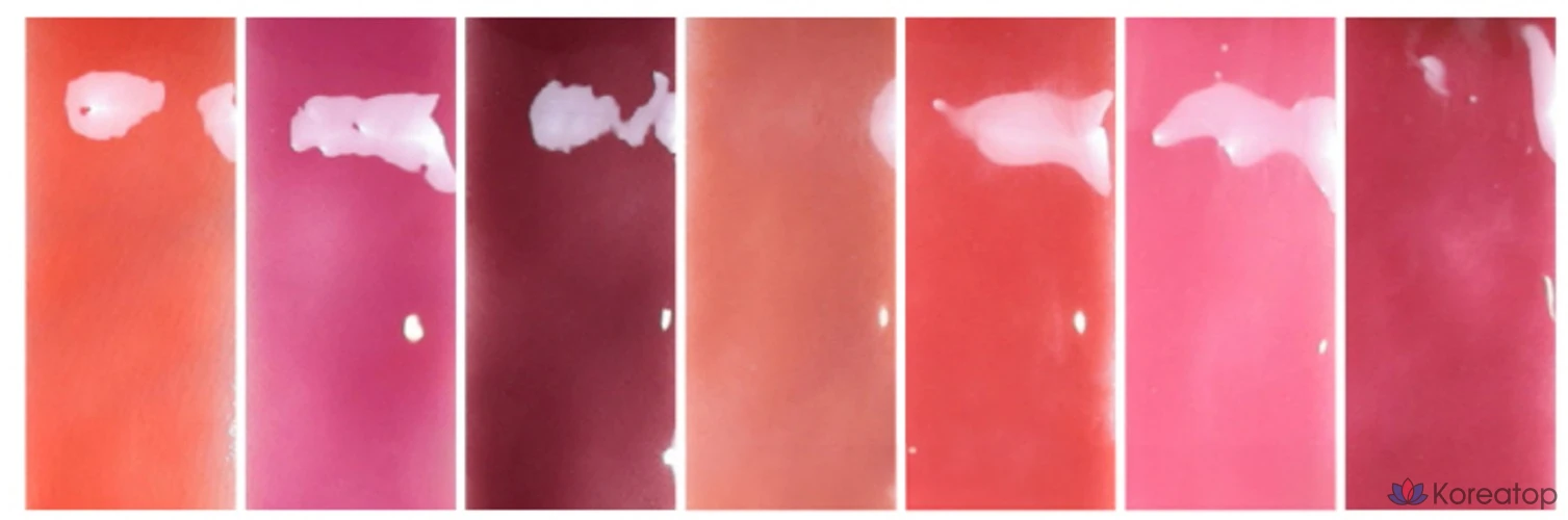 Масло для губ Tokobo Juicy Berry Plumping Lip Oil 4 г, оттенок 04 Bitter Brown, 1 шт., фото 3