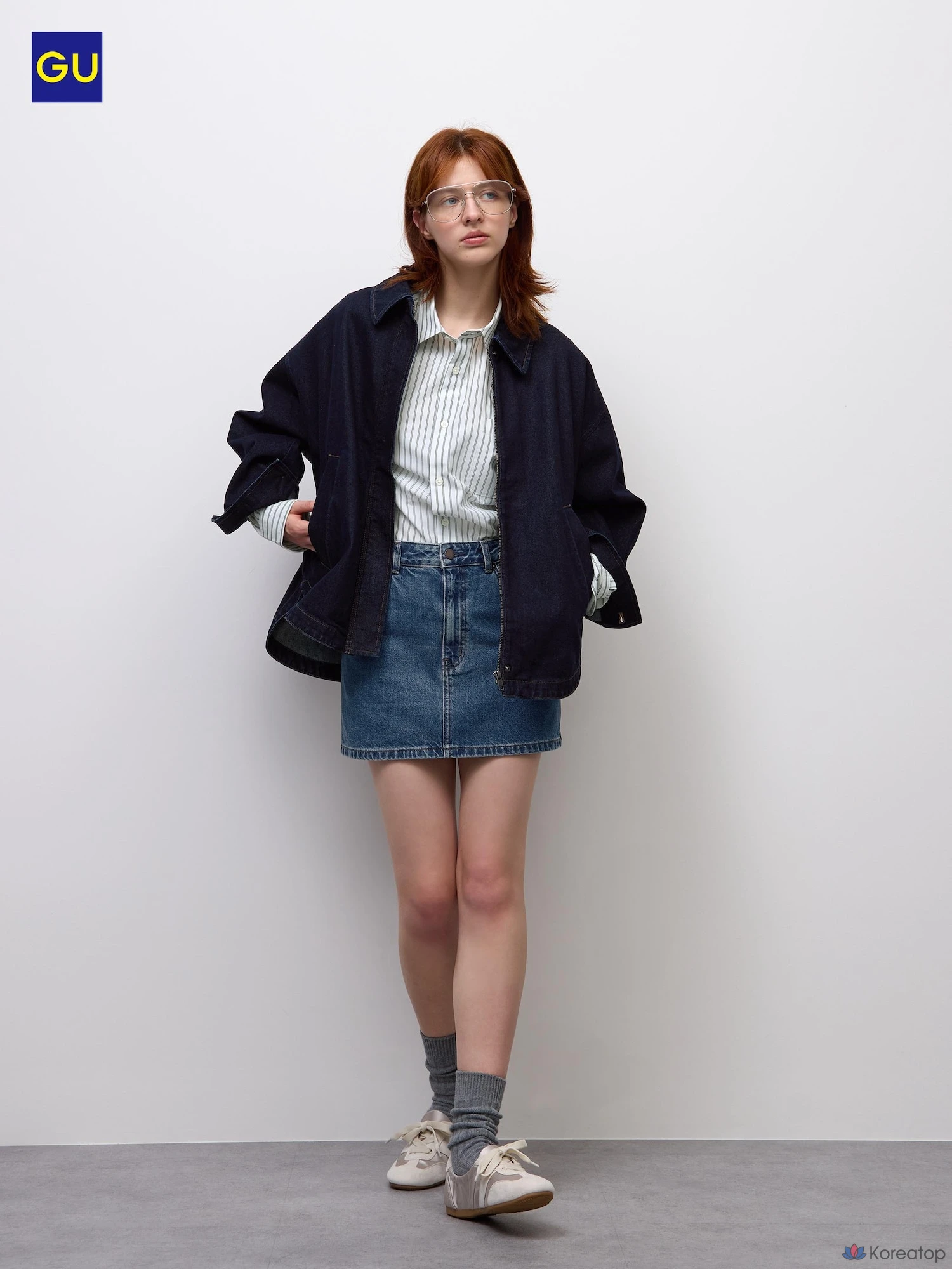 Мини-юбка джинсовая Uniqlo Low Waist Denim Mini Skirt
