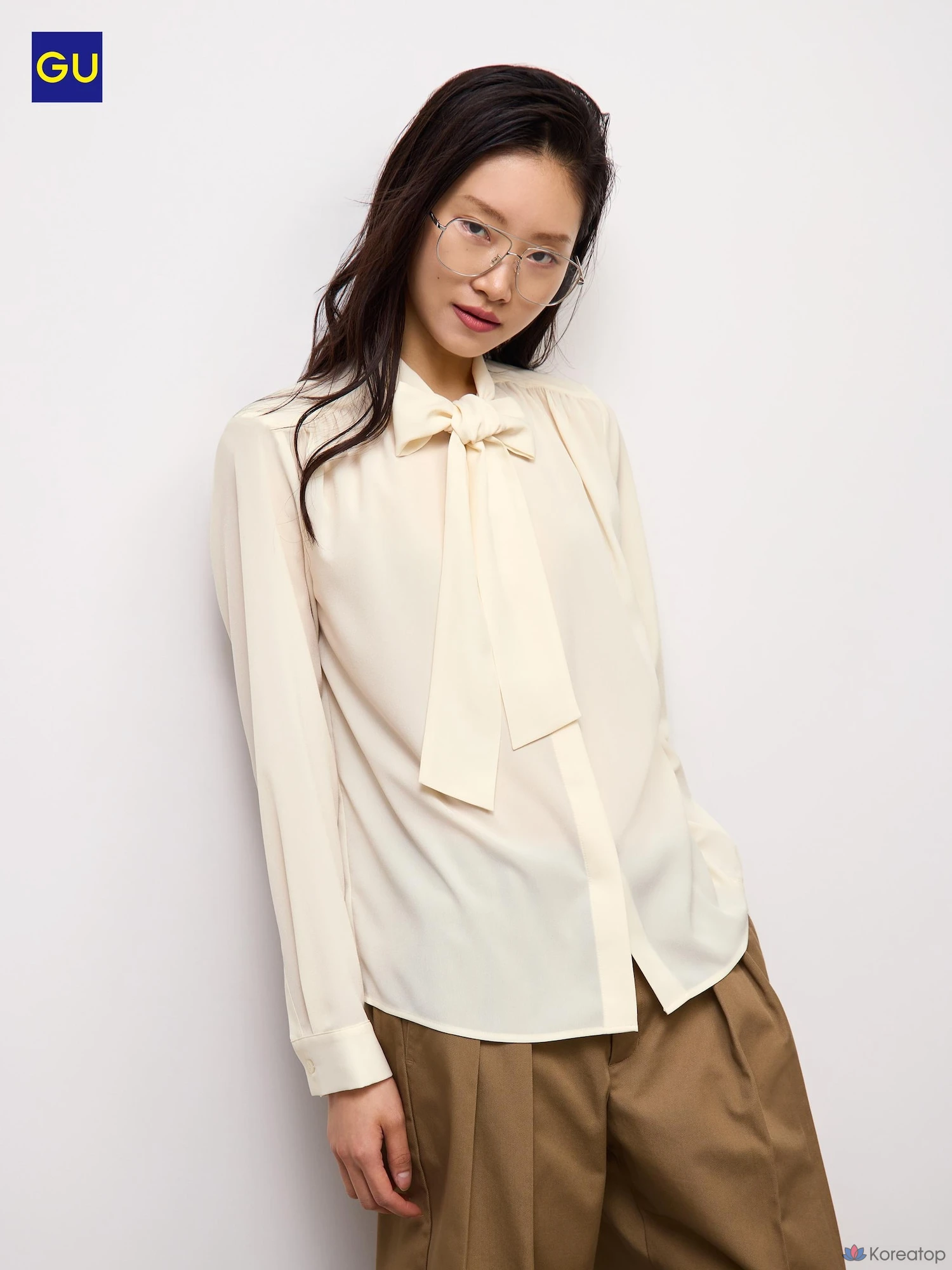 Блузка Uniqlo Bow Tie Blouse
