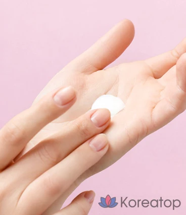 Солнцезащитный крем HANSKIN Real Complexion Hyaluronic Relief Water Sunscreen SPF50+ PA++++, 50 мл, 1 шт.