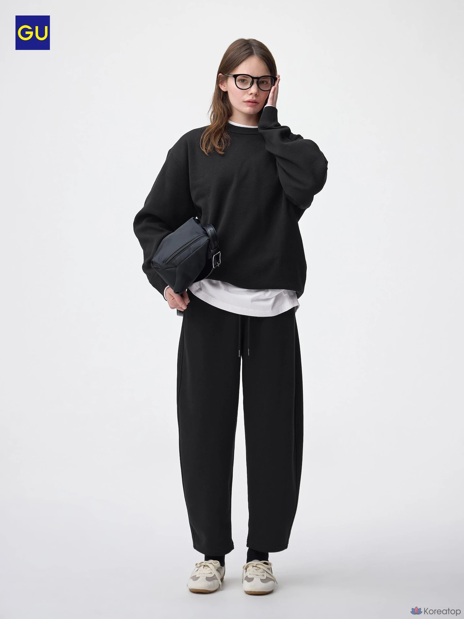 Брюки Uniqlo Sweat Barrel Ankle Pants