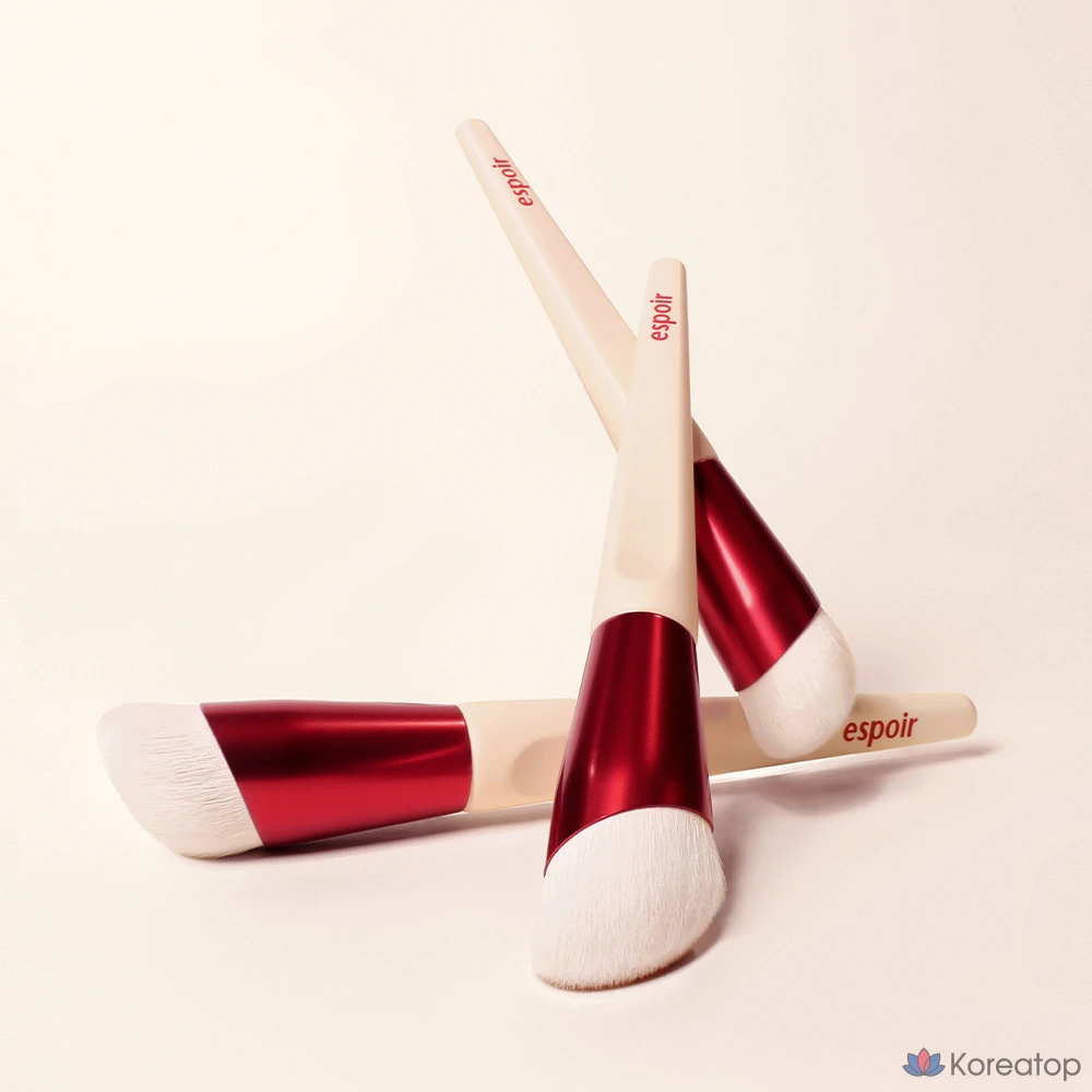 Кисть для тональной основы Espoir Pore Blur, белая, 1 шт.