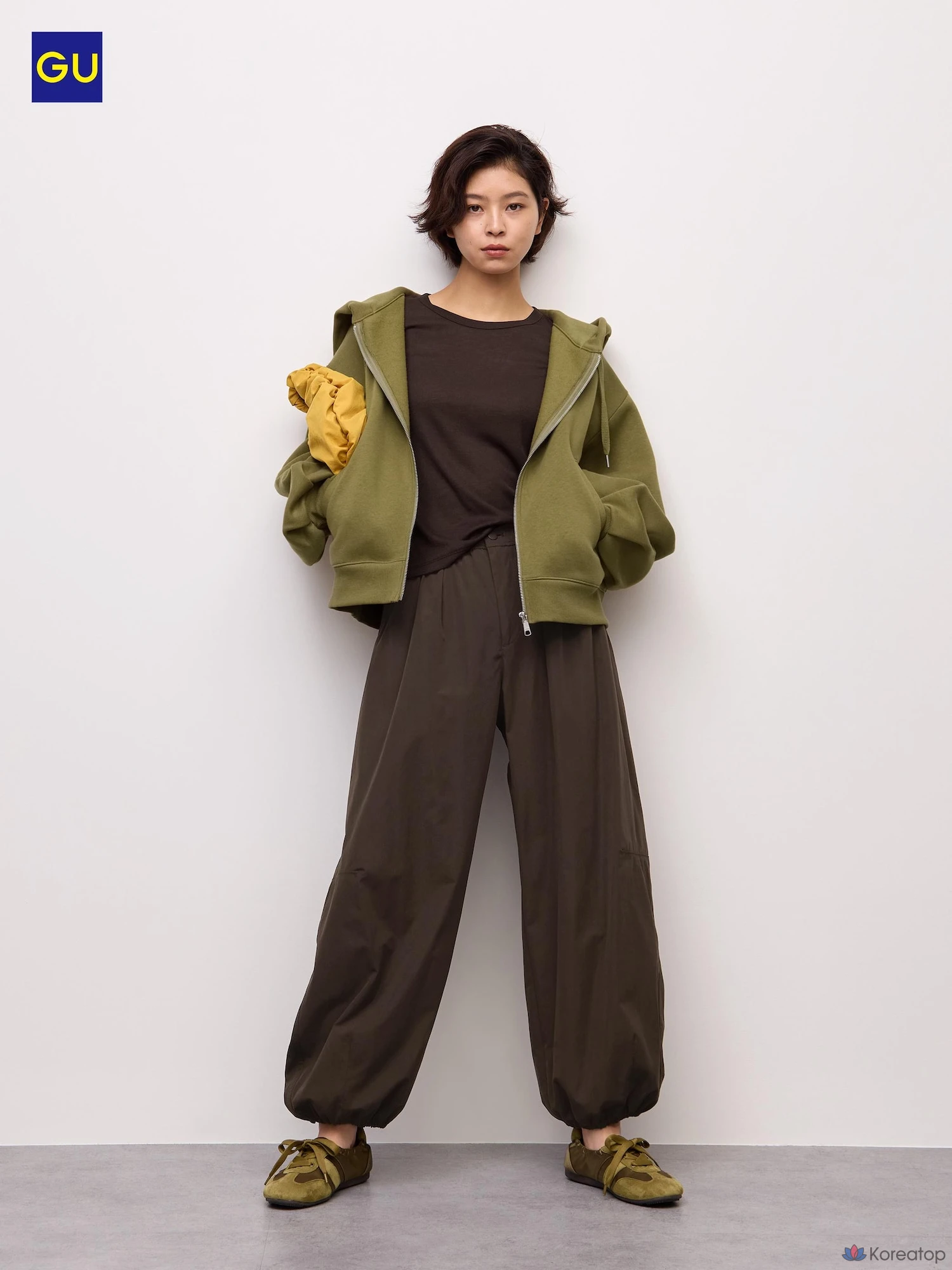 Брюки Uniqlo Balloon Pants