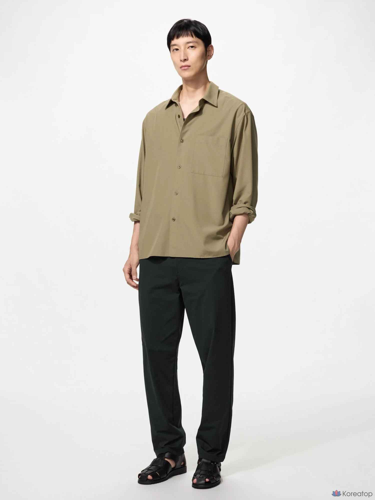Брюки Uniqlo Ultra Stretch Active Tapered Pants, длина 68–74 см