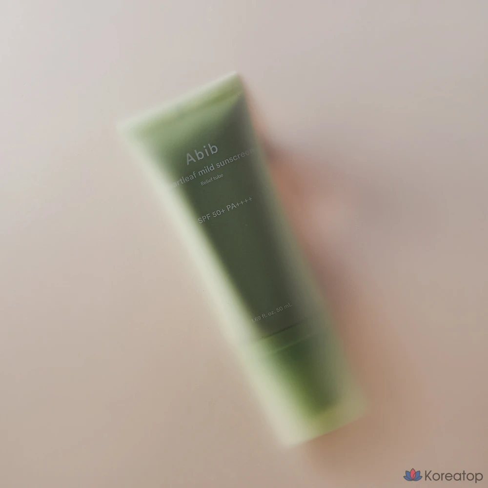 Солнцезащитный крем Abib Eoseongcho Mild Sunscreen Relief Tube SPF50+ PA++++, 50 мл, 1 шт.
