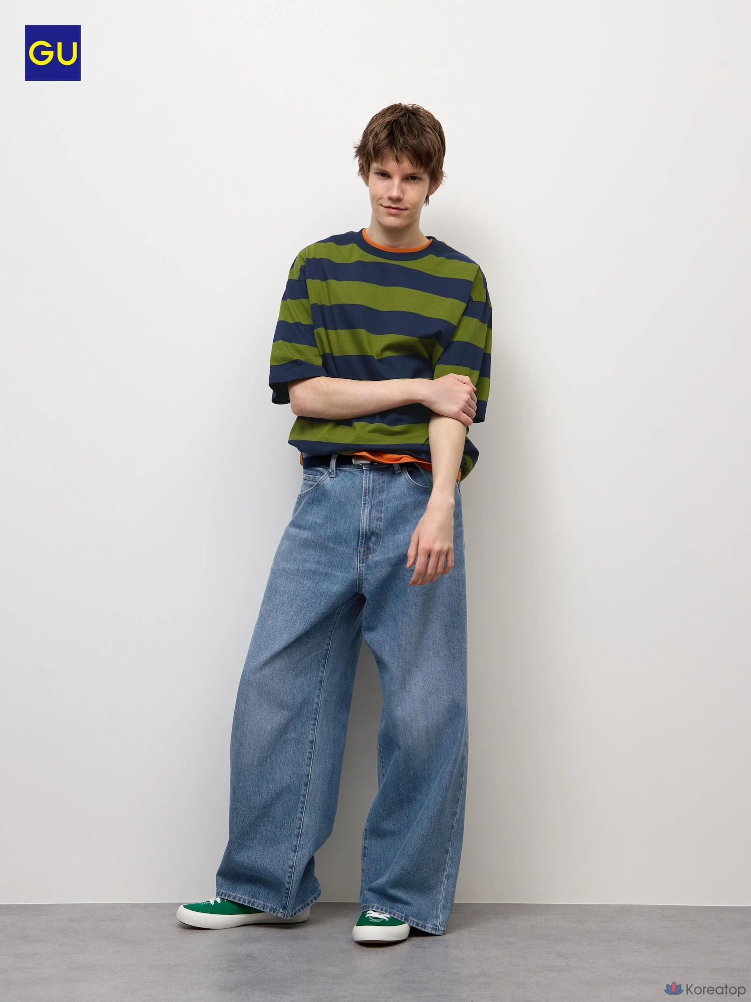 Джинсы Uniqlo Super Wide Jeans