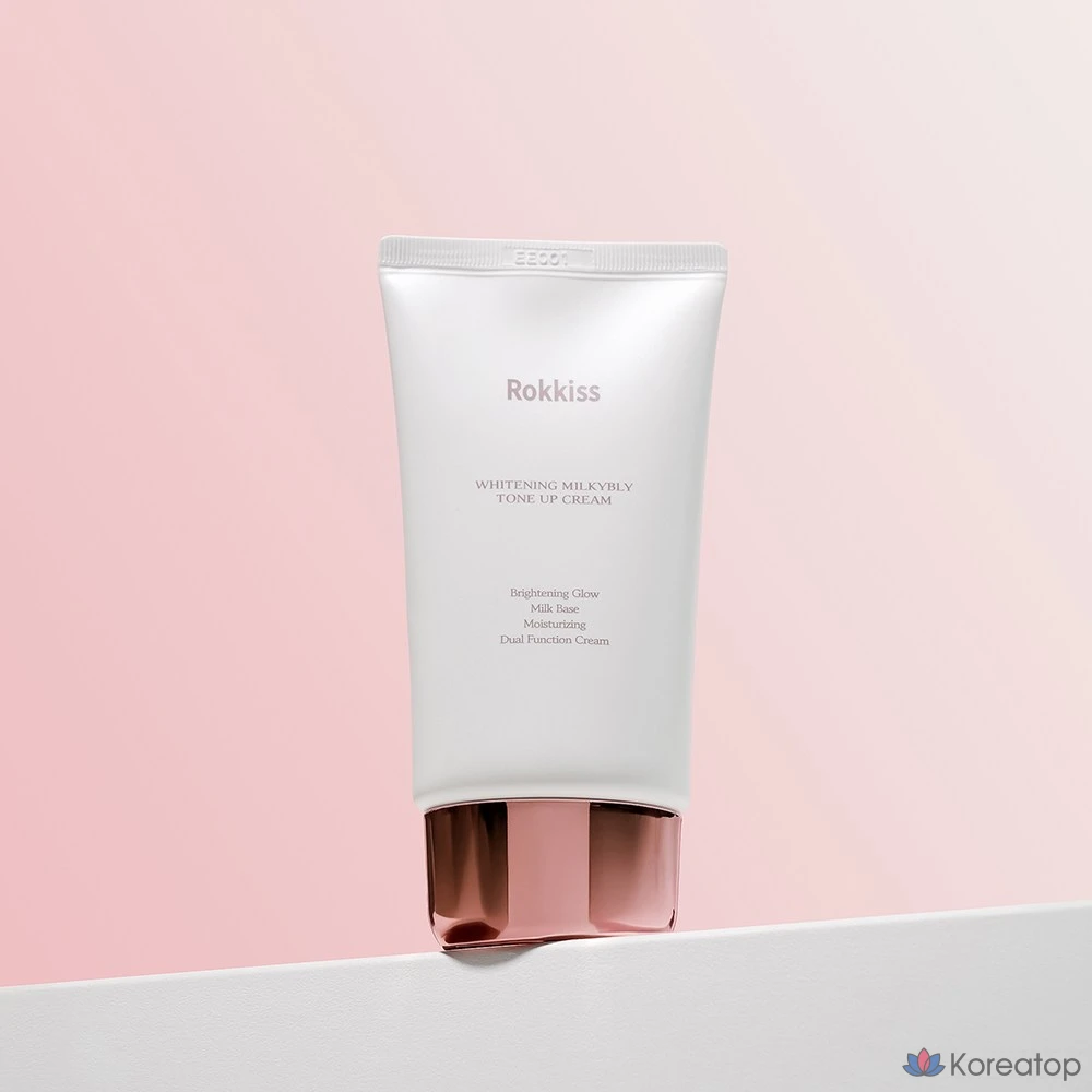 Отбеливающий крем для лица Wonjin Whitening Milky Berry Tone-Up Cream, на молочной основе, 50 мл, 1 шт.