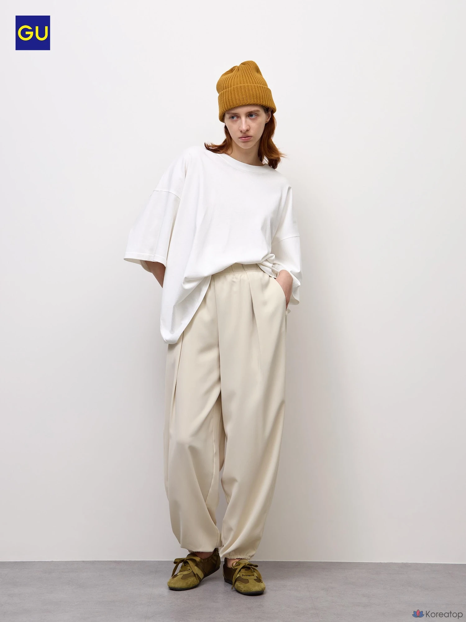 Брюки Uniqlo Drape Balloon Pants
