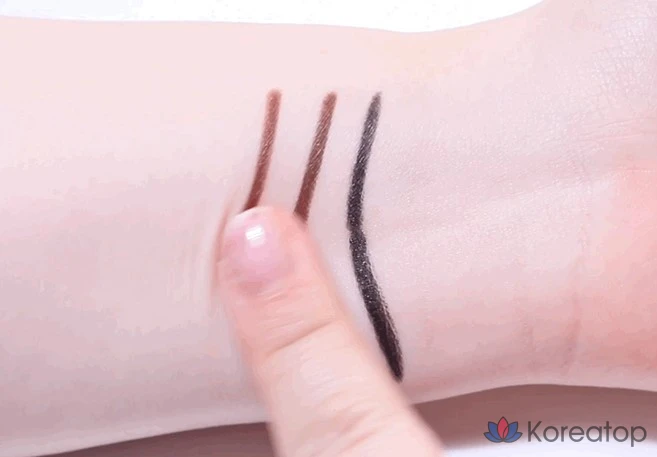 Фиксирующий гелевый лайнер Too cool for school Art Class, 0,15 г, № 3, янтарно-коричневый, 1 шт.