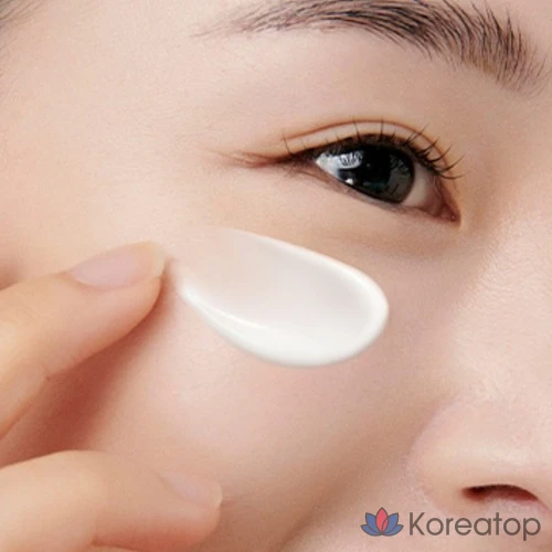 Солнцезащитная сыворотка Isntree с гиалуроновой кислотой SPF50+ PA++++, 1 шт., 50 мл