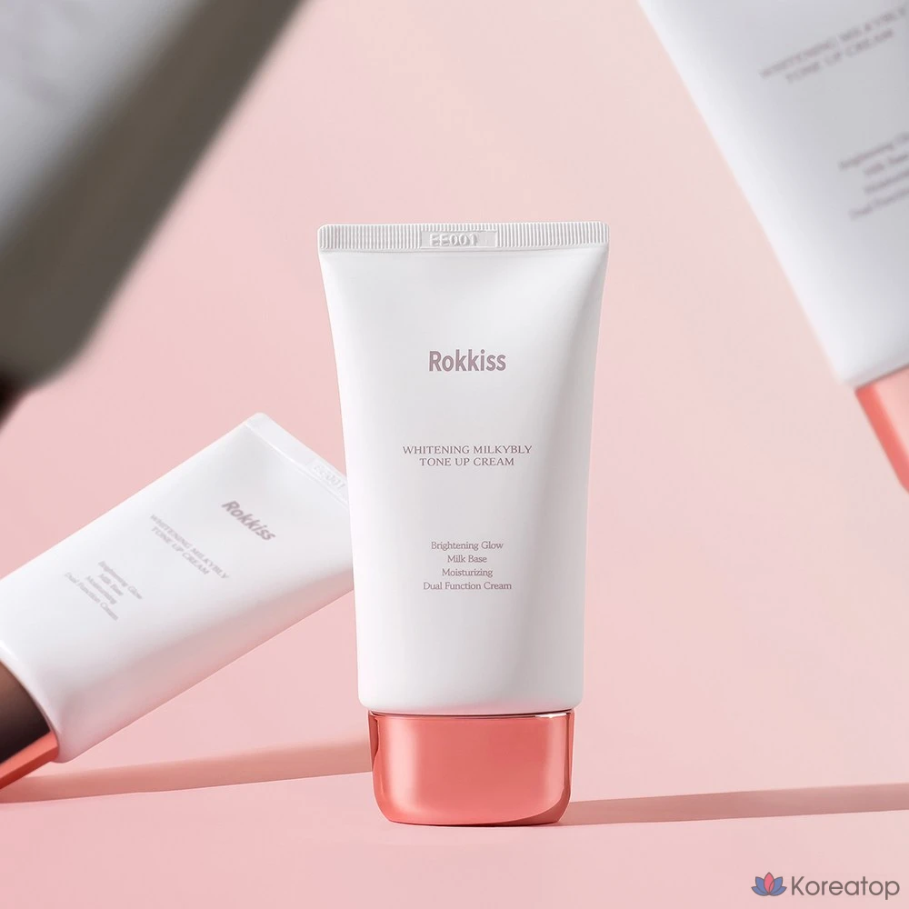 Отбеливающий крем для лица Wonjin Whitening Milky Berry Tone-Up Cream, на молочной основе, 50 мл, 1 шт.