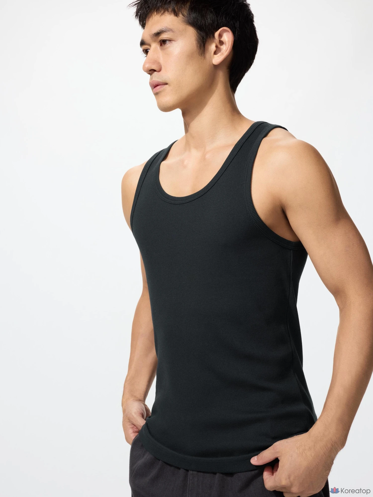 Топ Uniqlo Dry Rib Tank Top