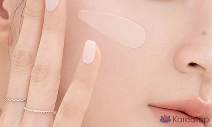 Сменный блок тонального крема ROM&amp;ND Nu Zero Cushion Foundation, 15 г, 01 Porcelain17, 1 шт.