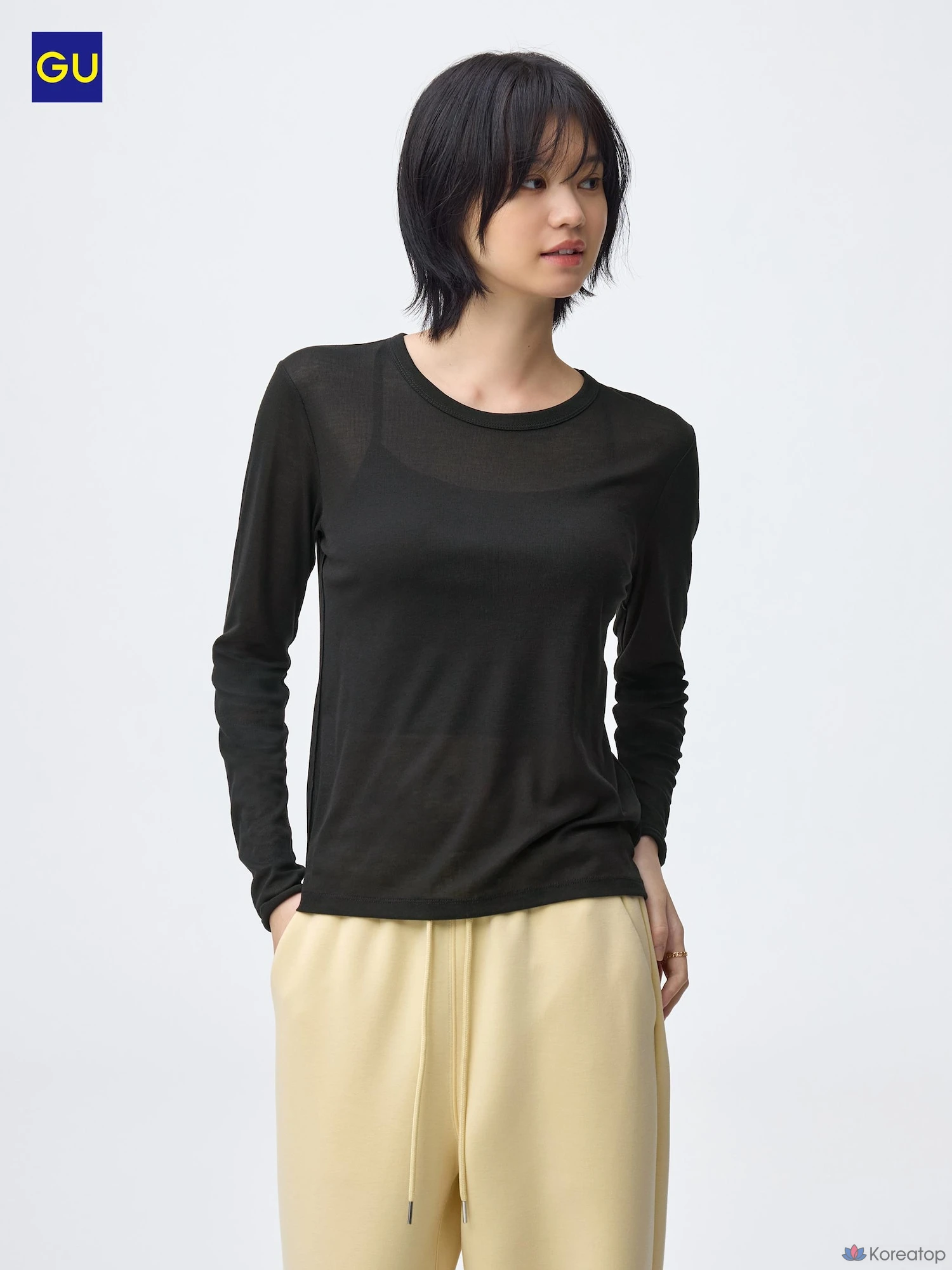 Футболка Uniqlo Soft Sheer Crew Neck T-Shirt Long Sleeve