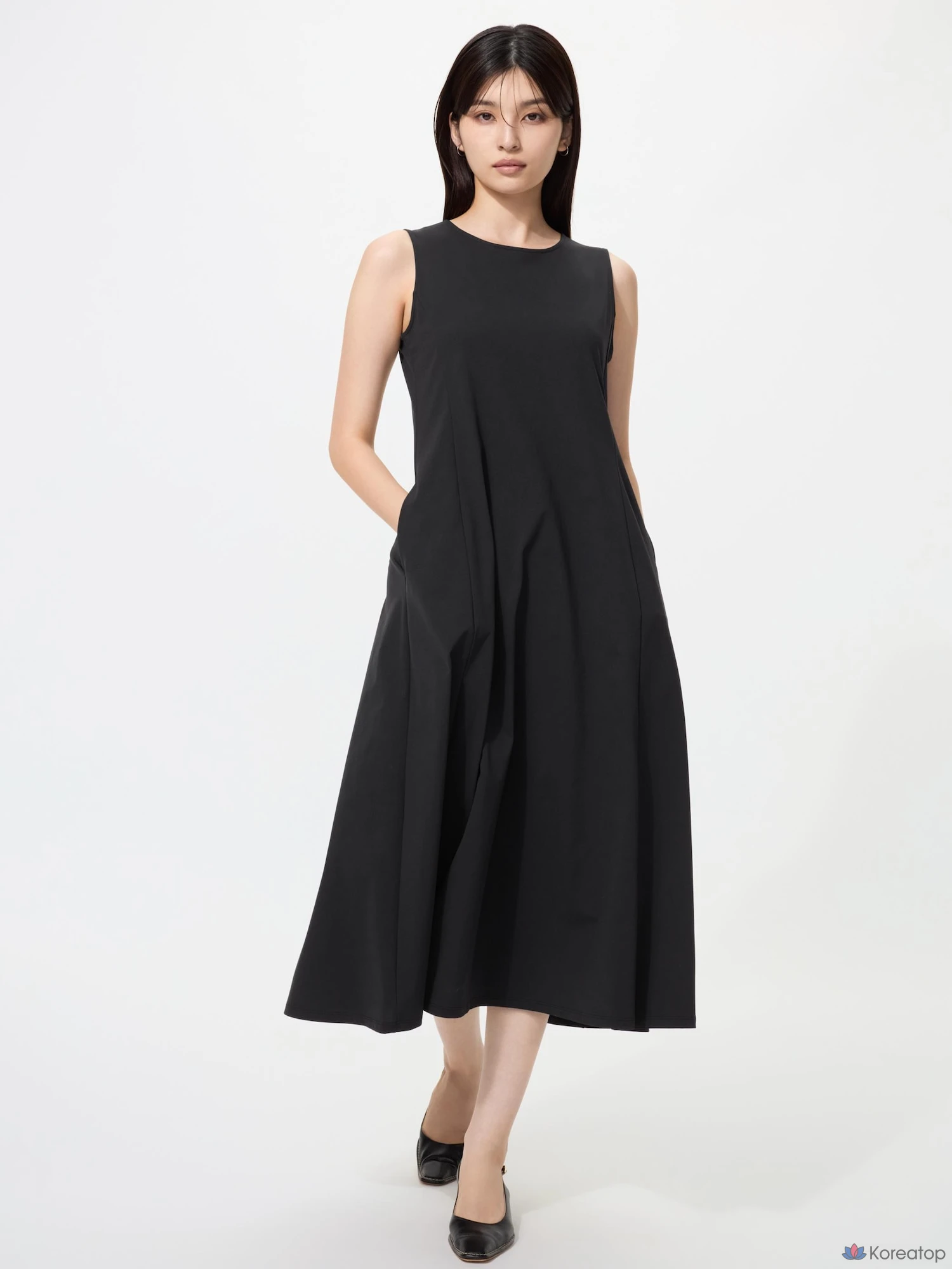 Платье Uniqlo Ultra Stretch AIRism Sleeveless